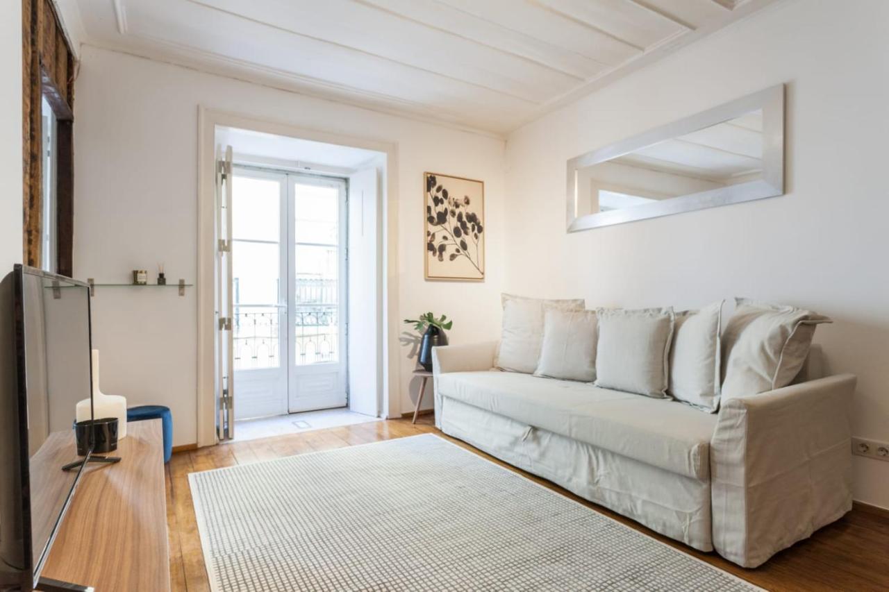 Living Bairro Alto II Daire Lisboa Dış mekan fotoğraf